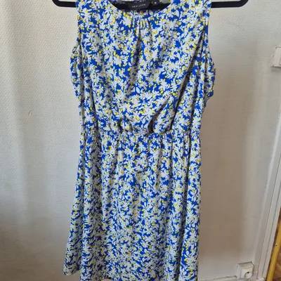 Robe d'été  taille 40 new look 